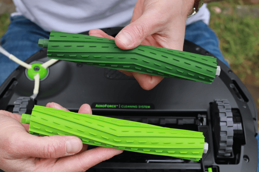 remplacement brosse aspirateur robot